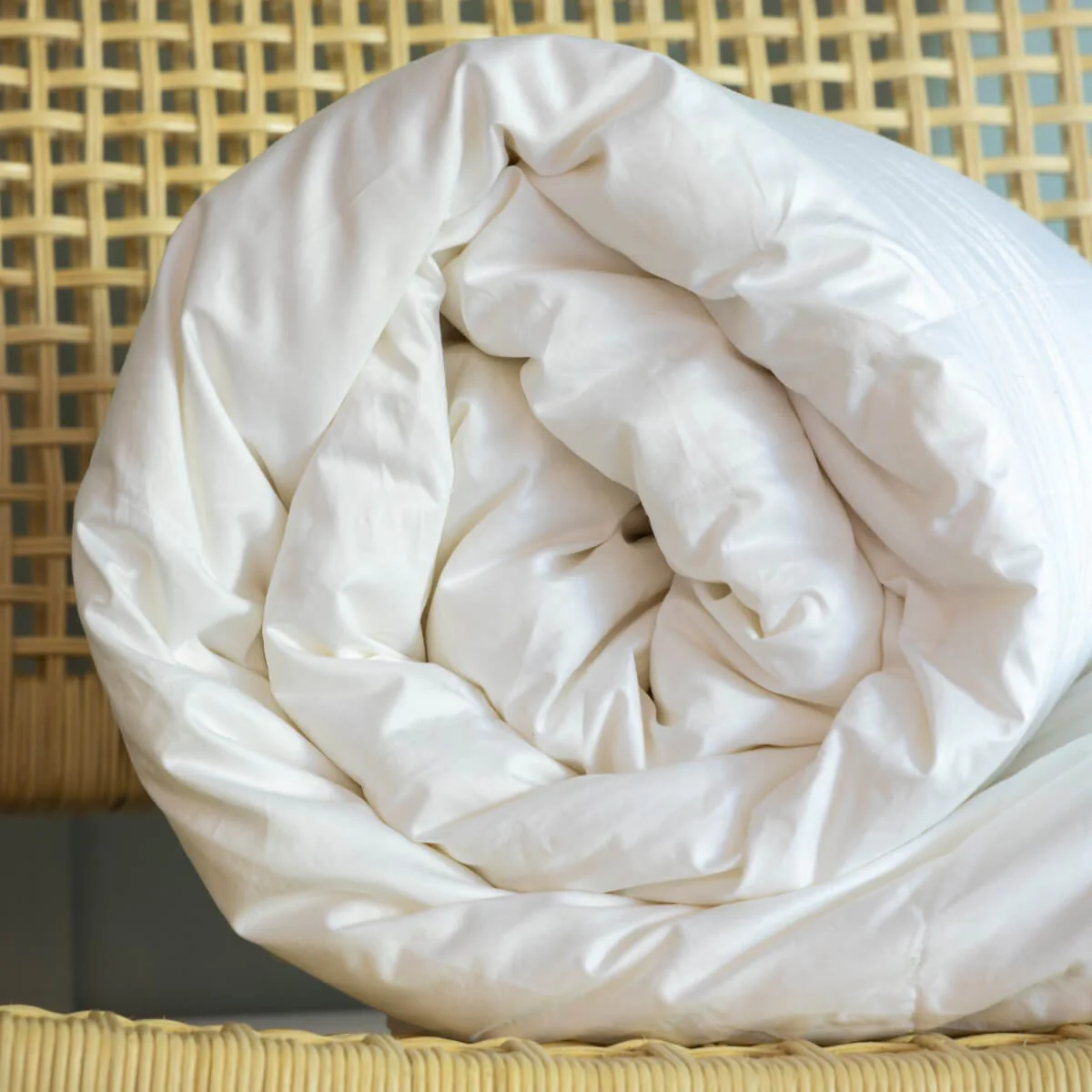 100% Canadian Goose Down Duvets - Image 3