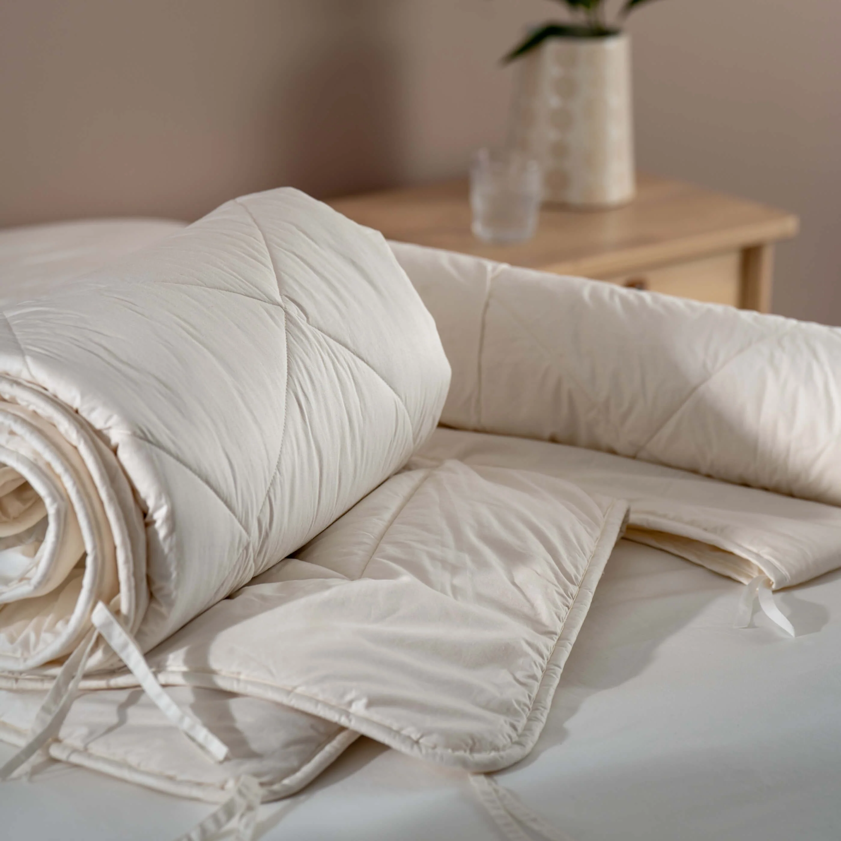 100% New Zealand Mitchell Wool Duvets - Image 6