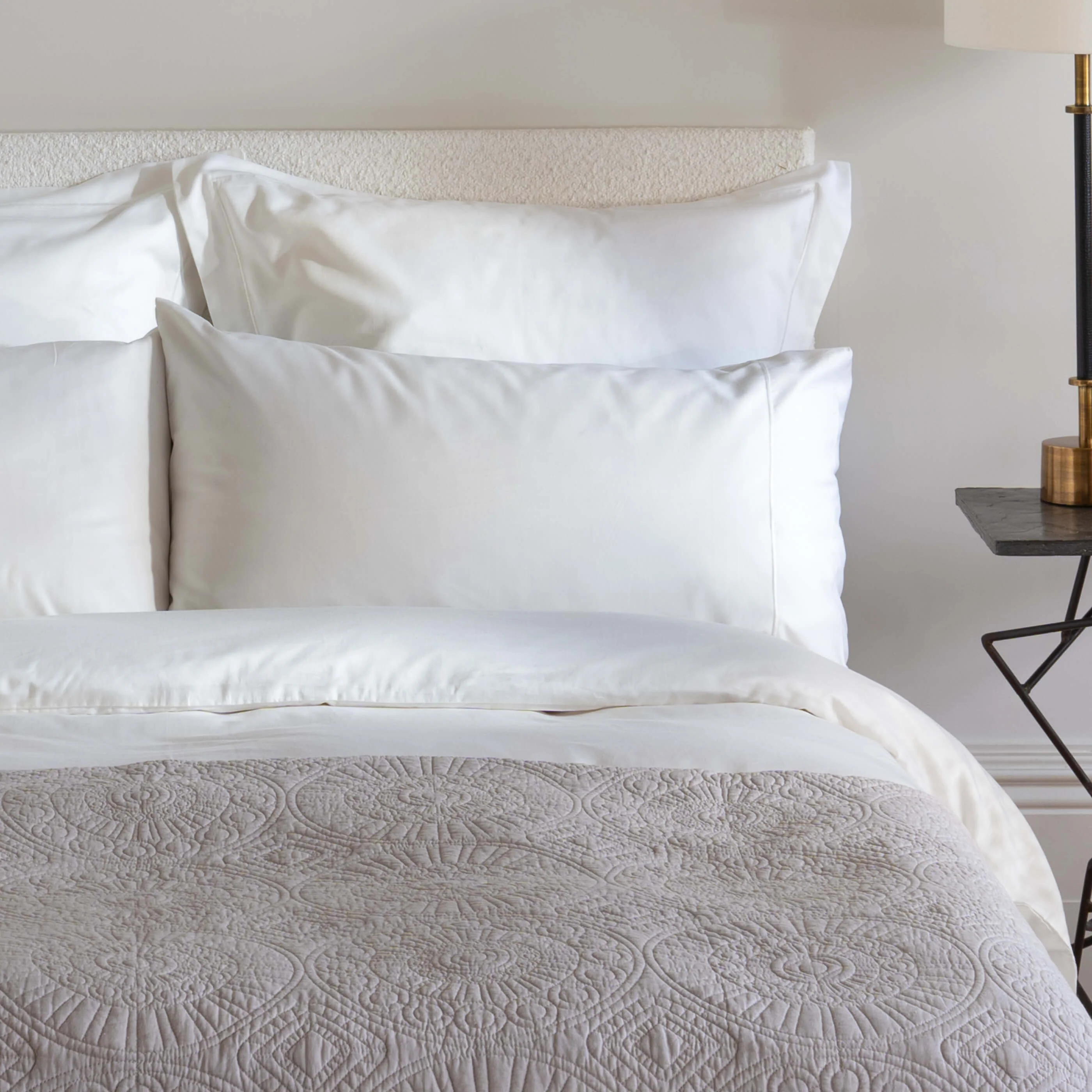 White 400 Thread Count Egyptian Cotton Pillowcases - Image 4