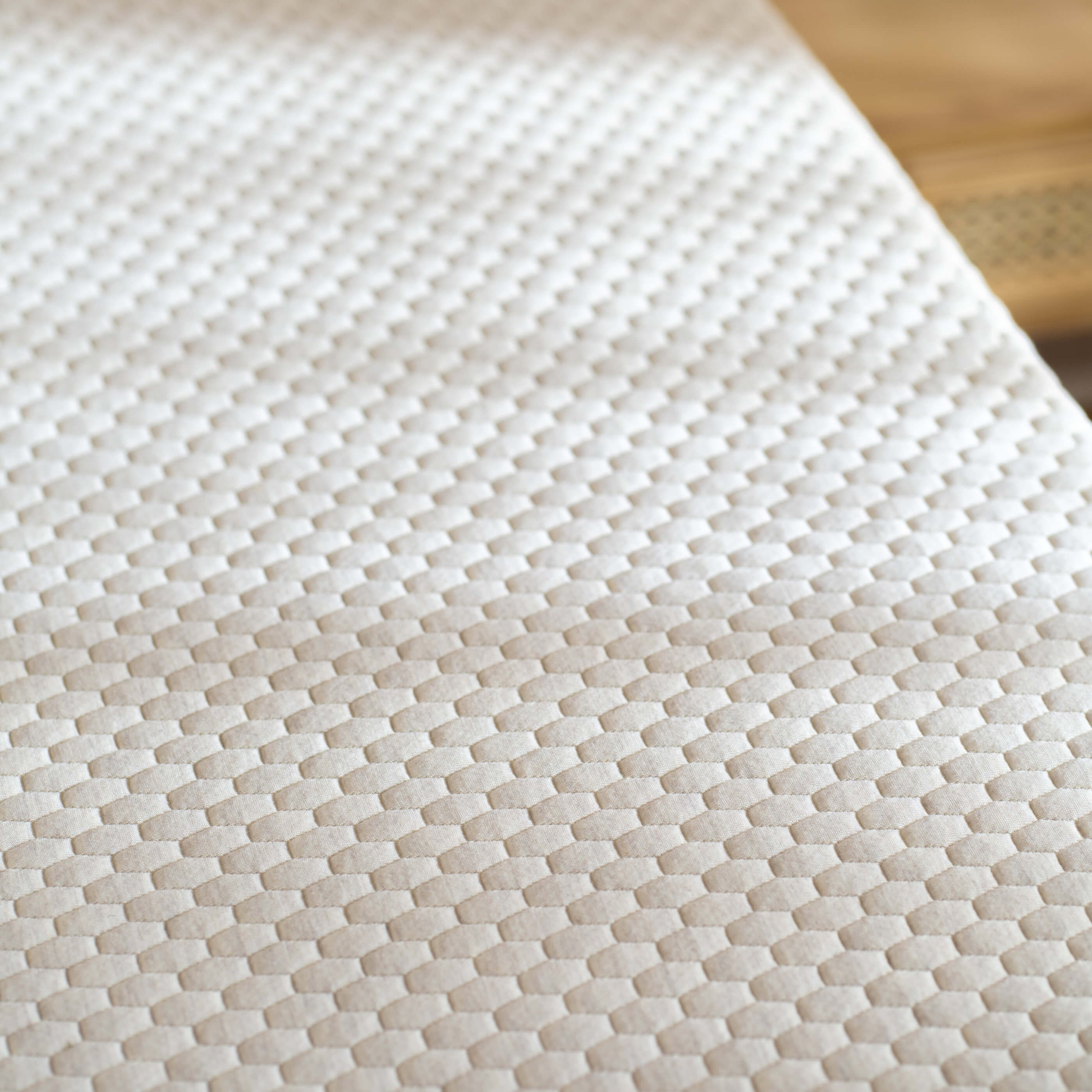 4.5cm Memory Foam Mattress Topper - Image 3
