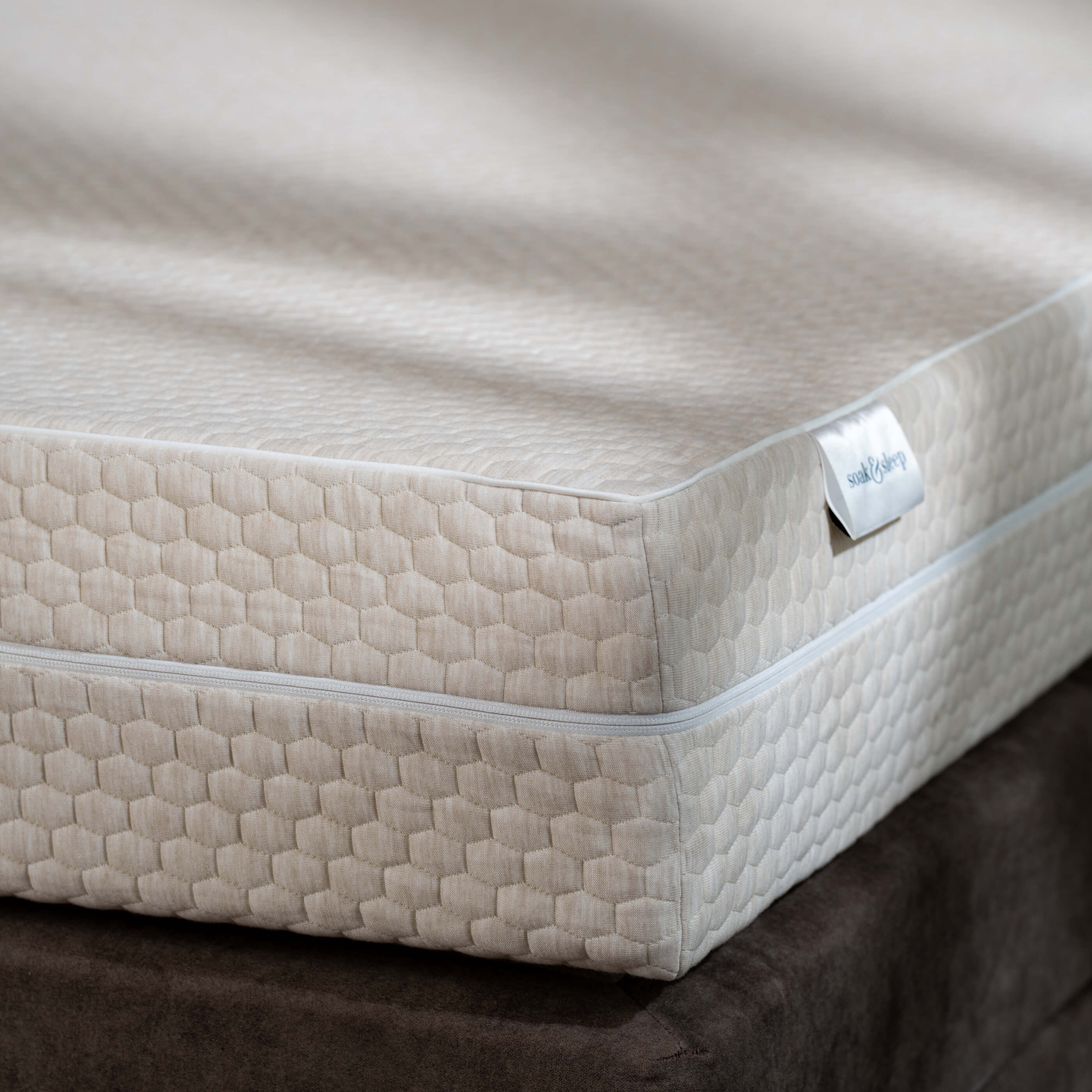Deep Memory Foam Mattress - Image 3