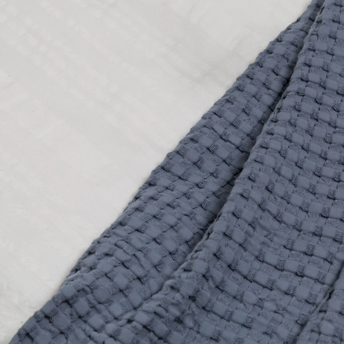 Dusky Blue Waffle Bedspread - Image 3