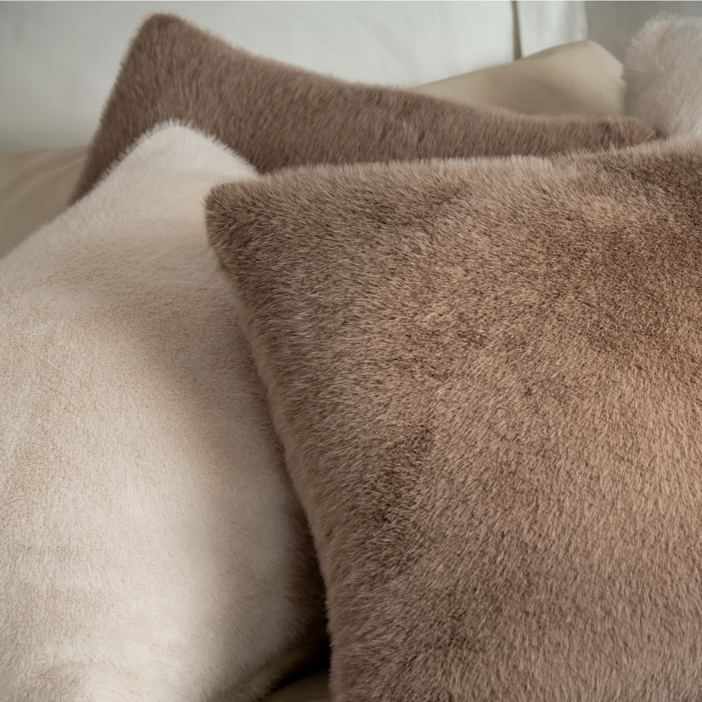 Fawn Faux Fur Throw - Image 4