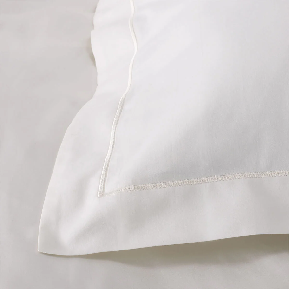 Ivory 600 Thread Count Egyptian Cotton Bedding And Sheets - Image 5
