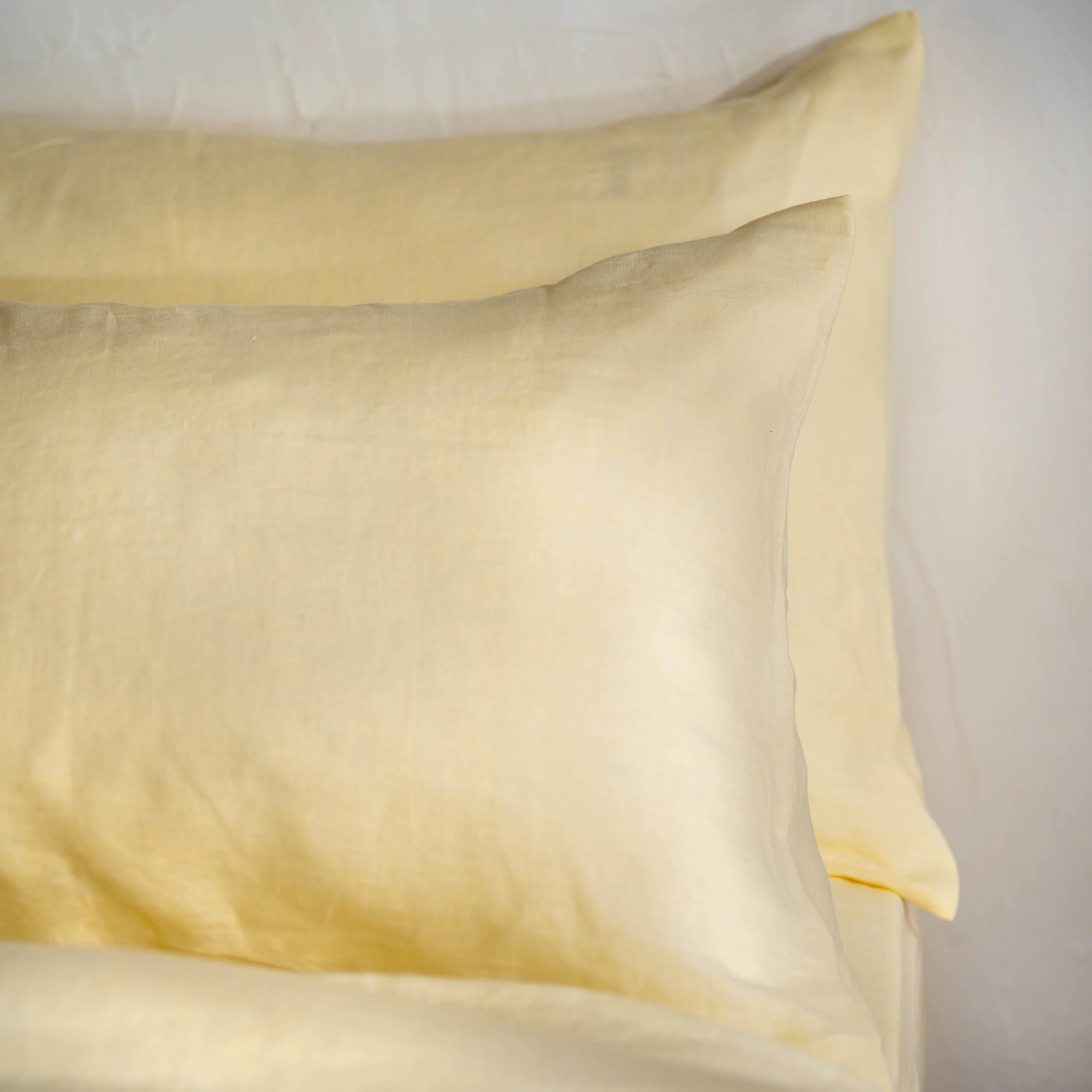 Lemon Yellow French Linen Bedding And Bed Sheets - Image 4