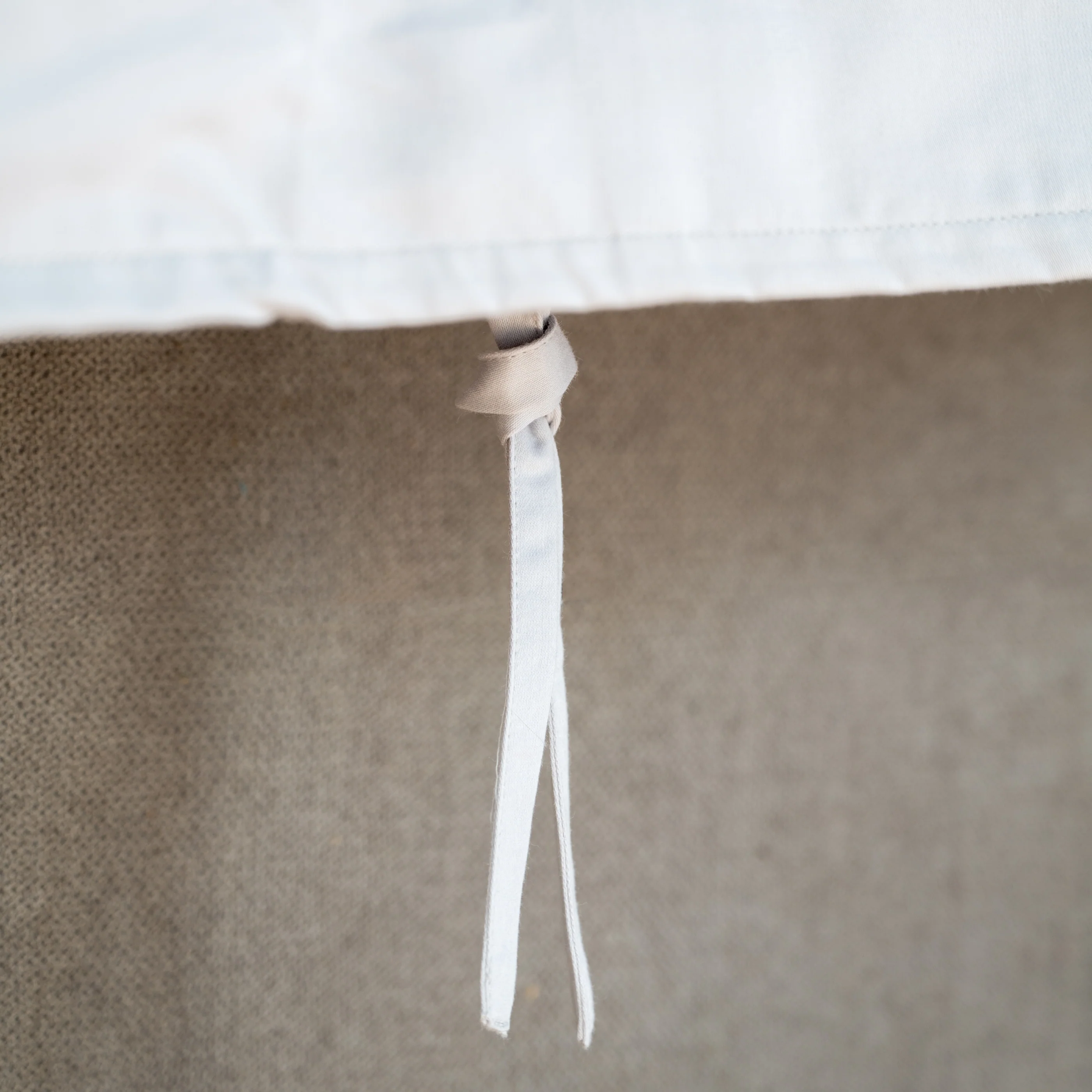 Light Grey 600 Thread Count Egyptian Cotton Bedding And Sheets - Image 4
