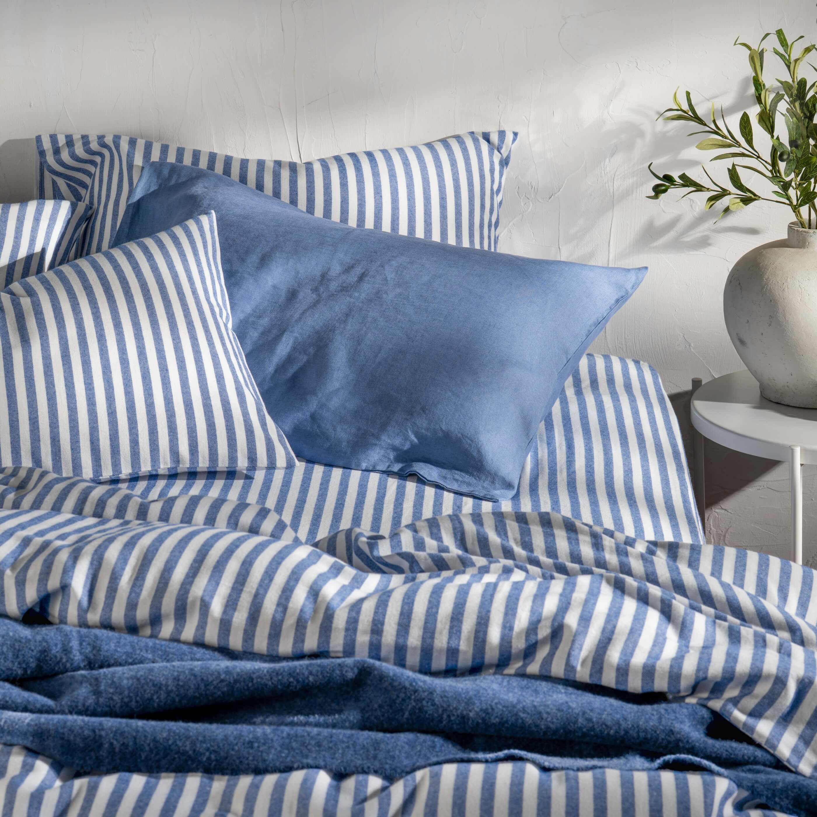 Mediterranean Blue Herringbone Stripe Cotton Duvet Sets - Image 4