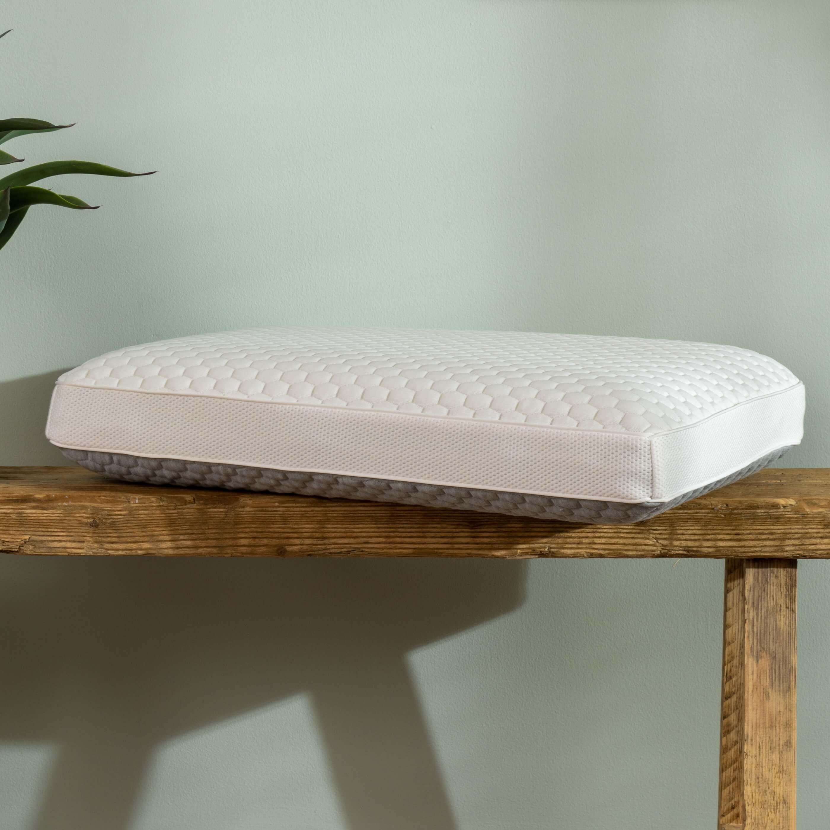 Memory Foam Cooling Pillow - Image 2