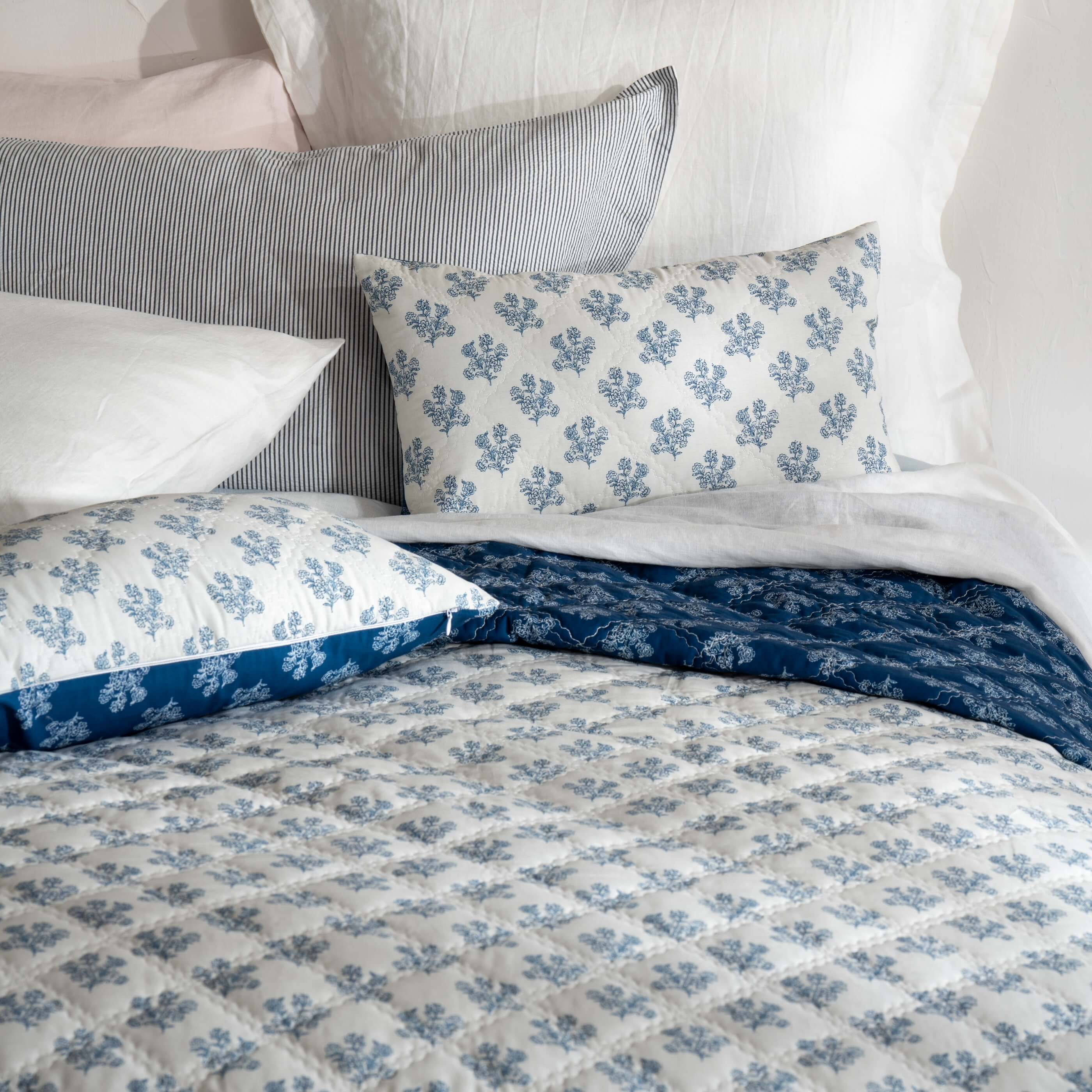 Midnight Blue Reversible Floral Print Cushion Cover - Image 3