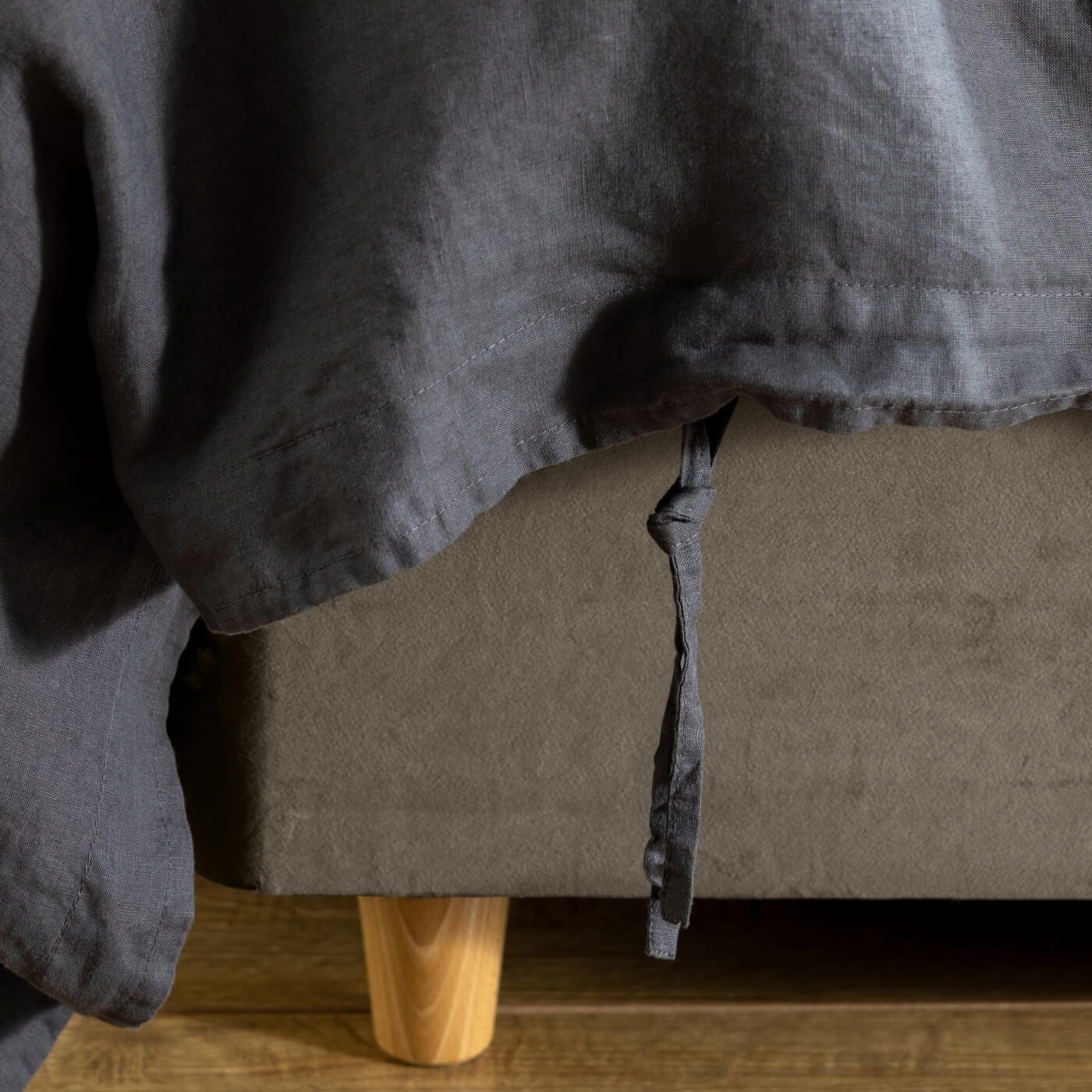 Midnight Grey French Linen 40cm Deep Fitted Sheets - Image 9