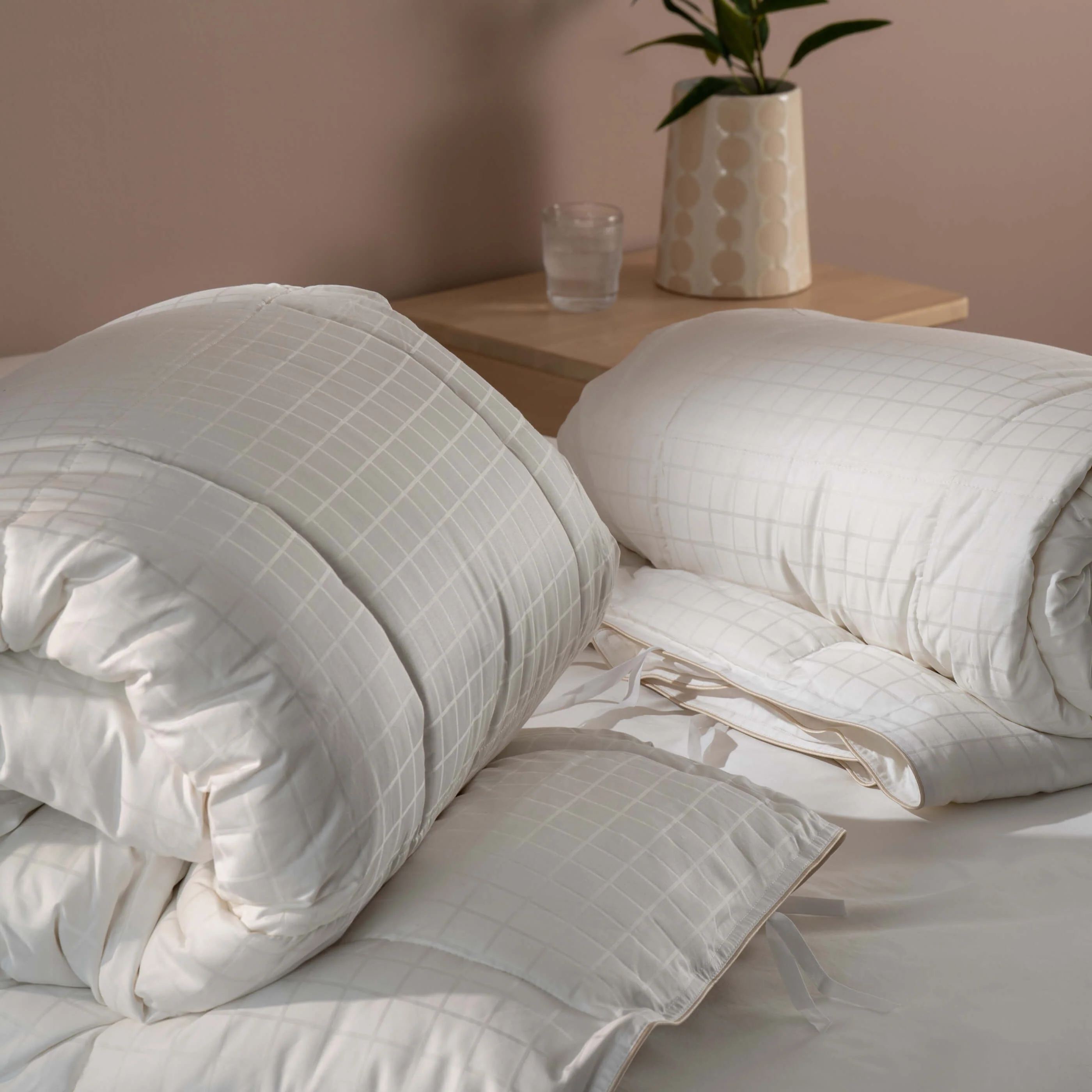 Soft as Down with Silk Duvet - Signature Ties - Image 6