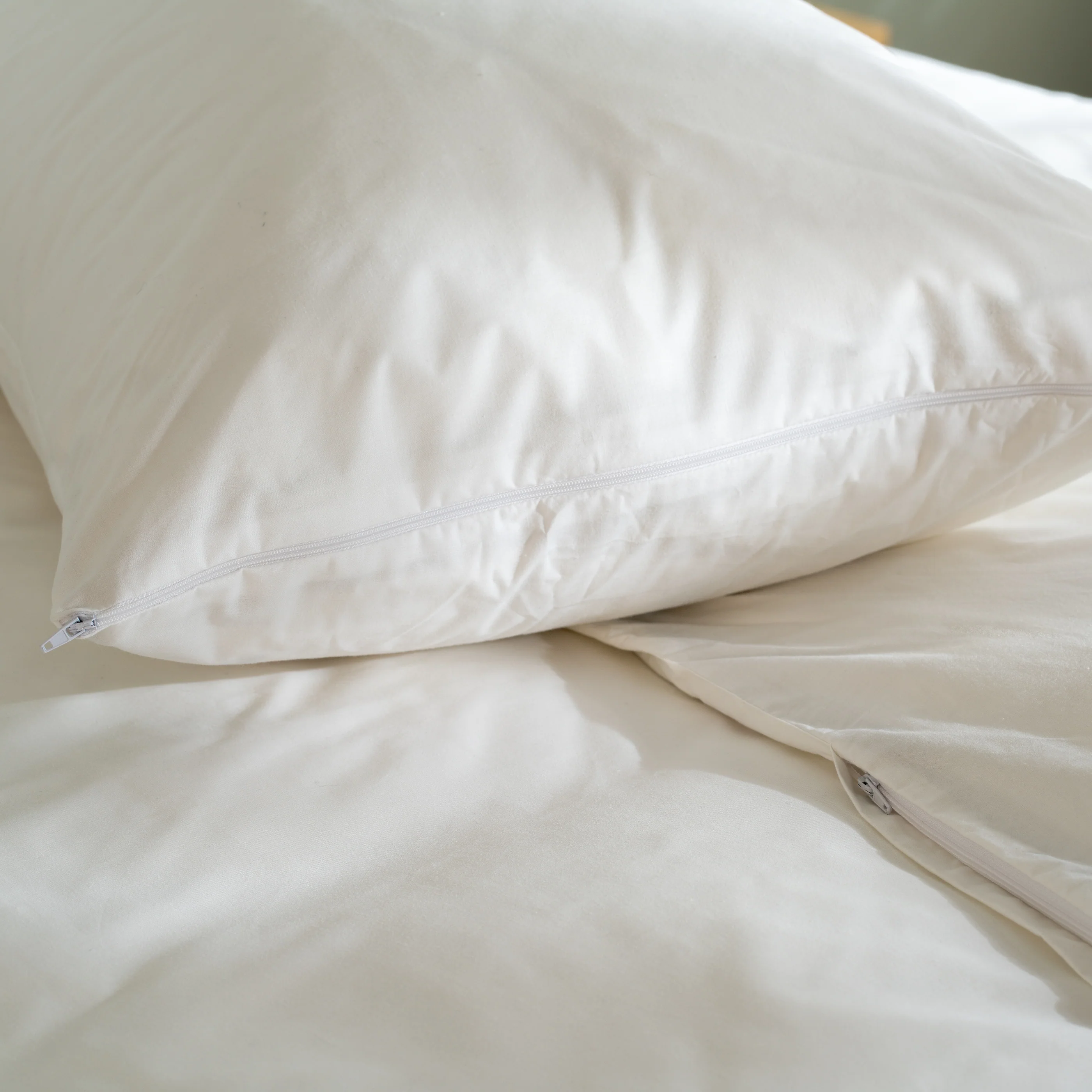 Water Repellent Duvet Protector - Image 3
