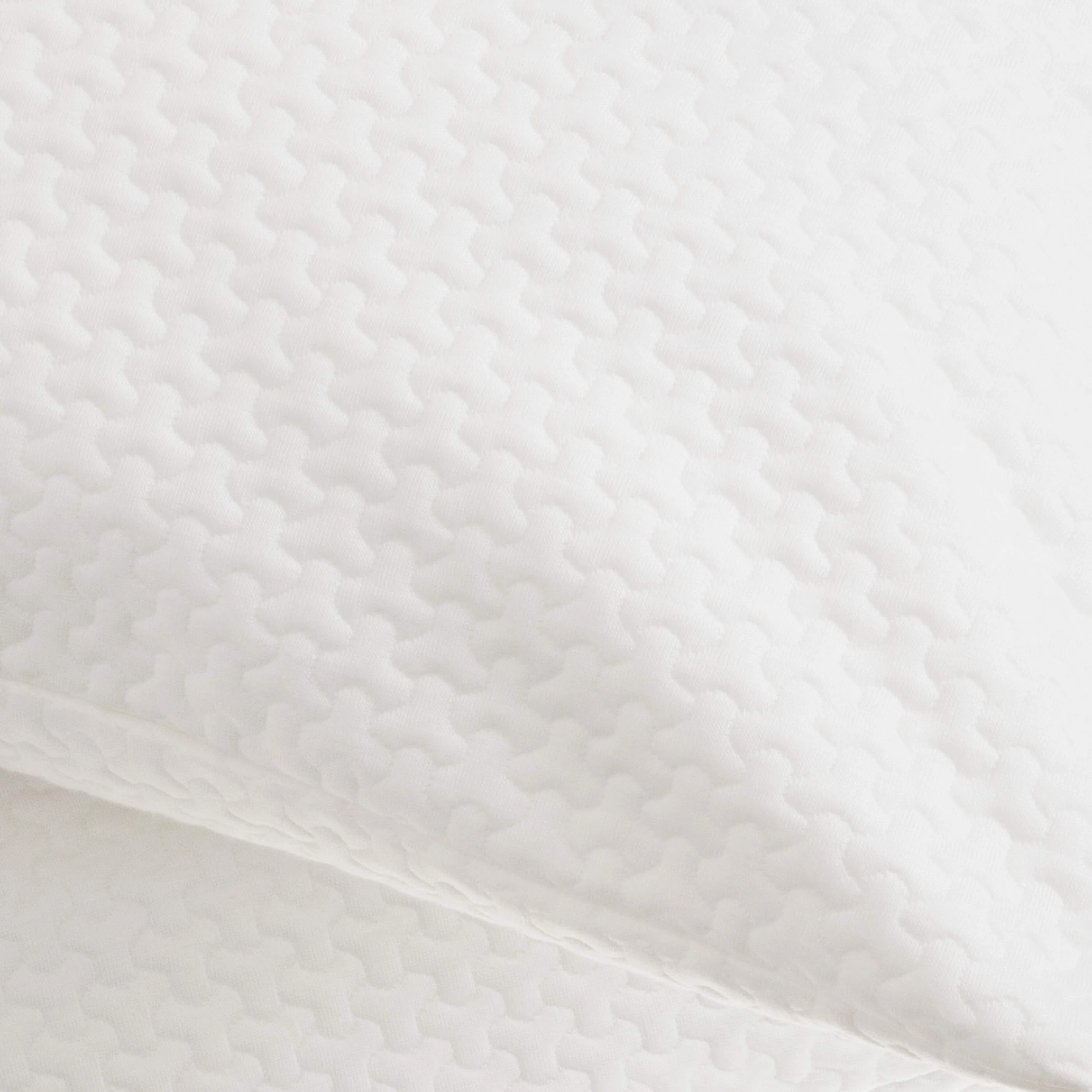 Waterproof Bamboo Mattress and Pillow Protector - Image 3