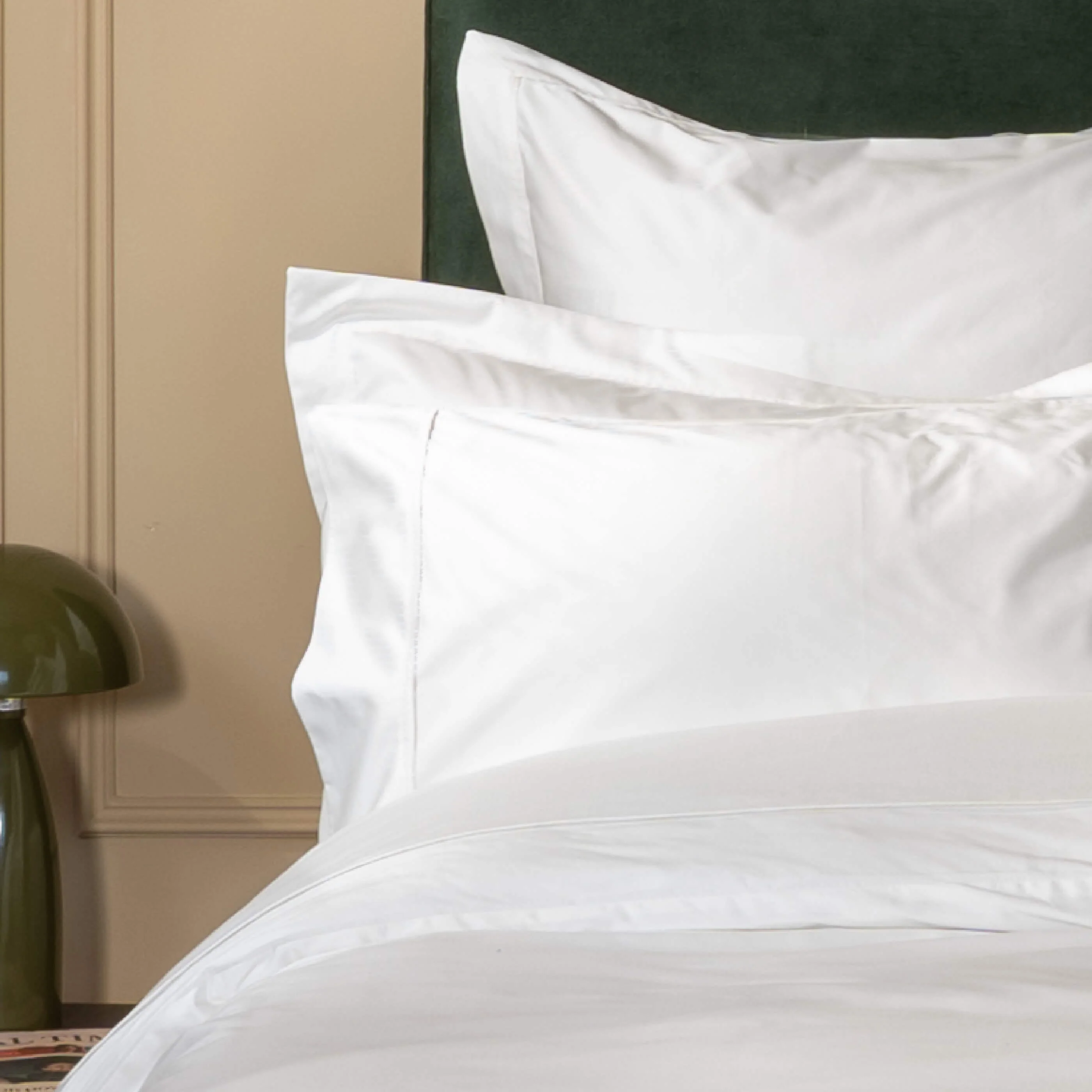 White 1000 Thread Count Supima Cotton Standard Bed Set - Image 2
