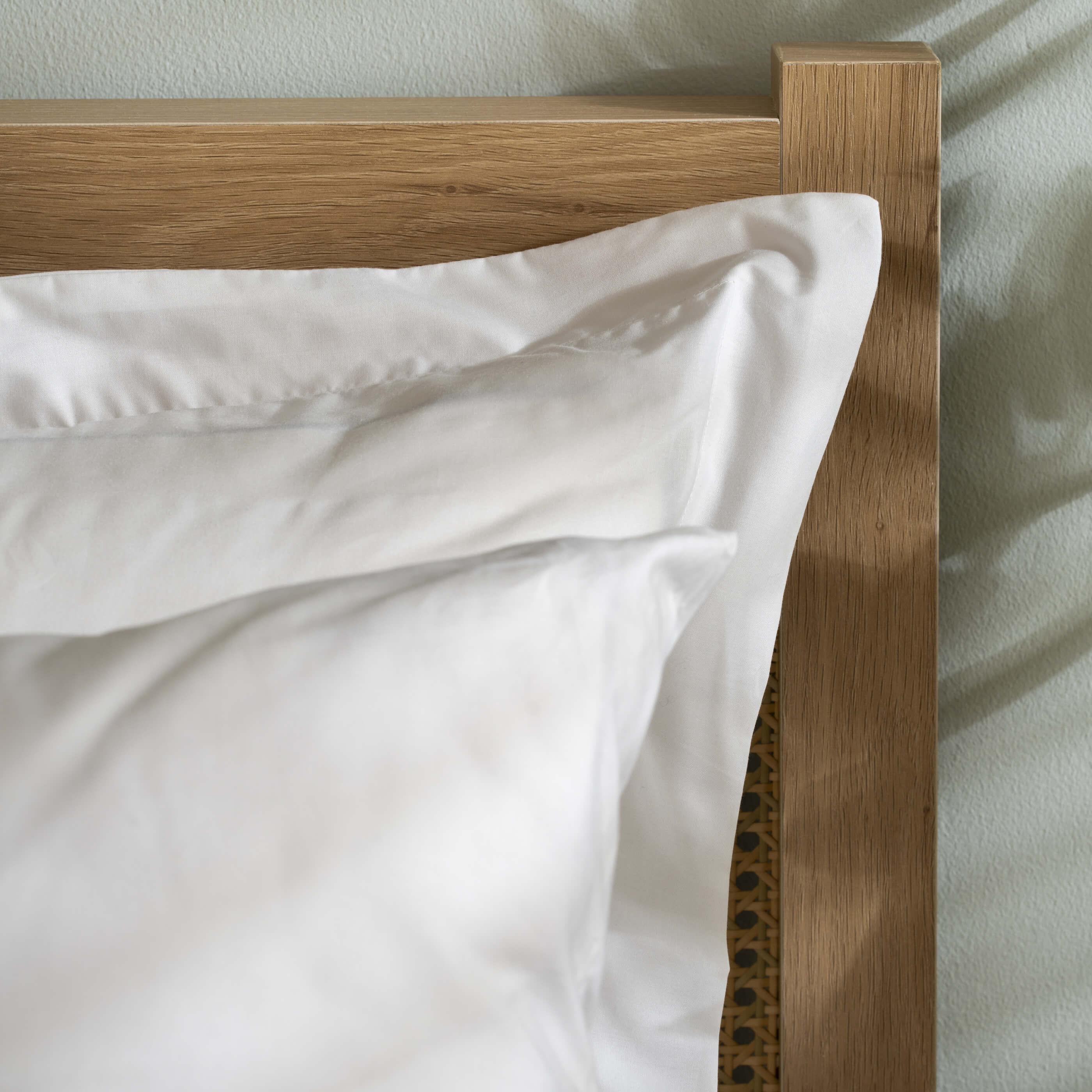 White 200 Thread Count Organic Cotton 30cm Standard Fitted Sheets - Image 6