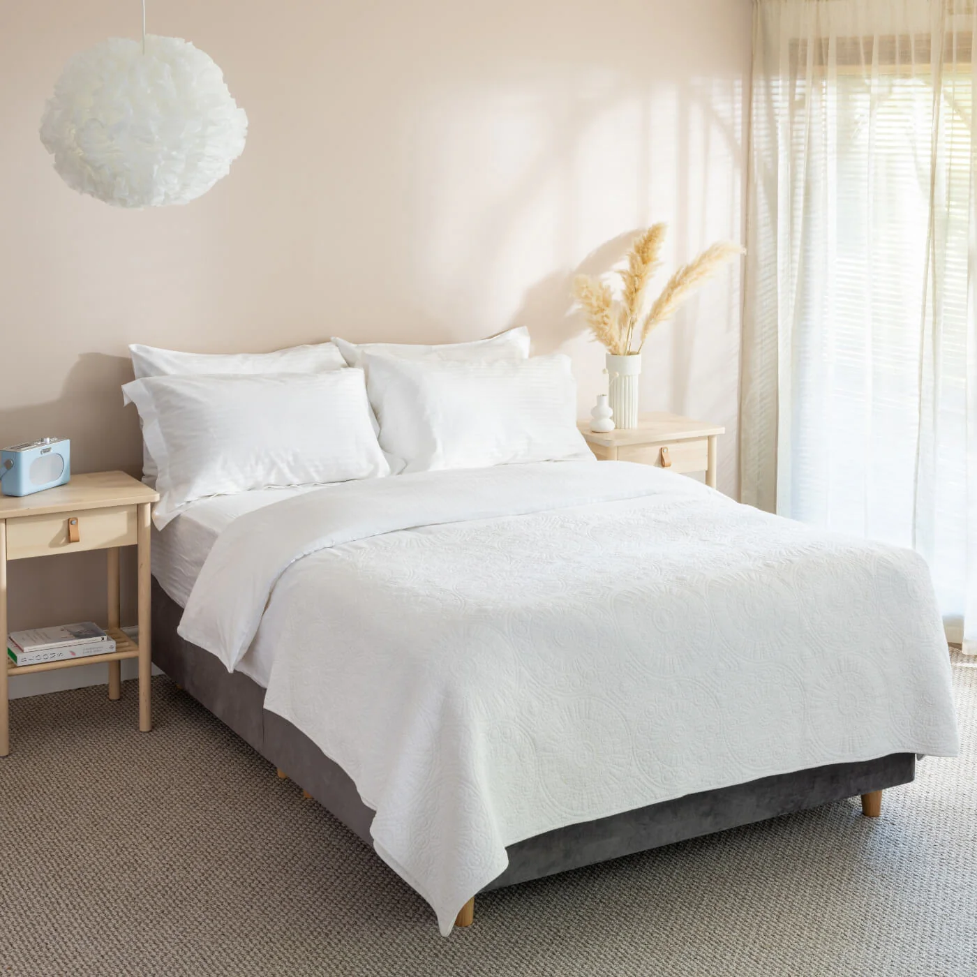 White Cotton Quilted Bedspread - Image 5