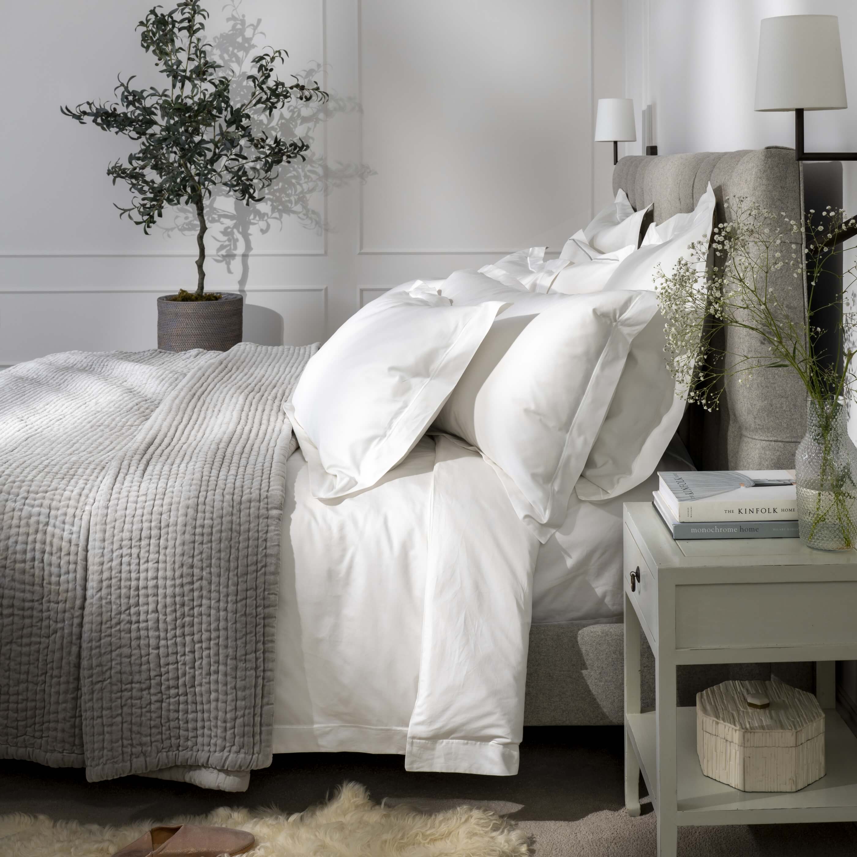 White 600 Thread Count Egyptian Cotton 30cm Standard Fitted Sheets - Image 2