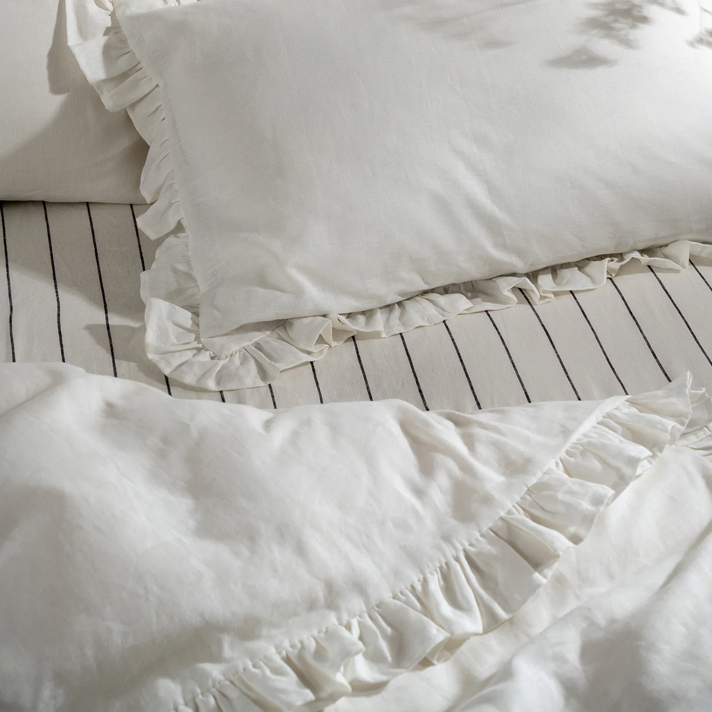 White Ruffled French Linen Bedding And Bed Sheets - Image 4