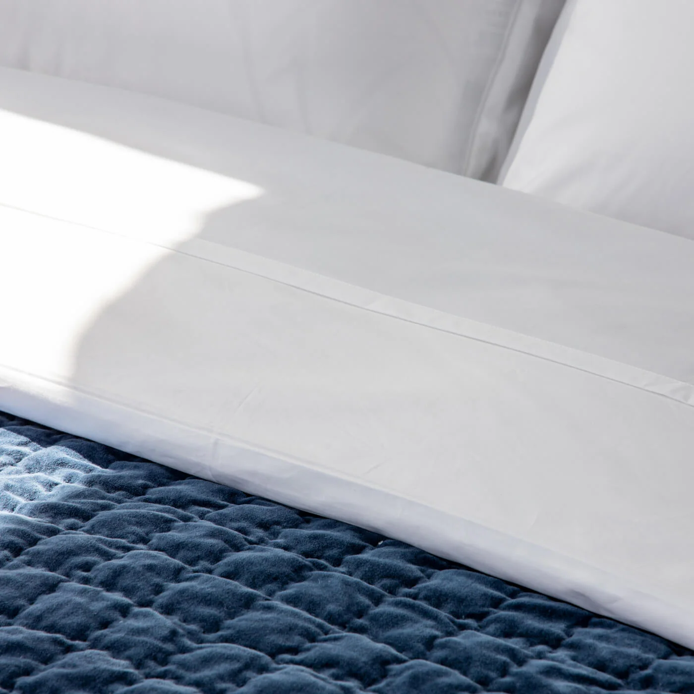 White Supima Cotton 1000 Thread Count Duvet Cover - Image 4