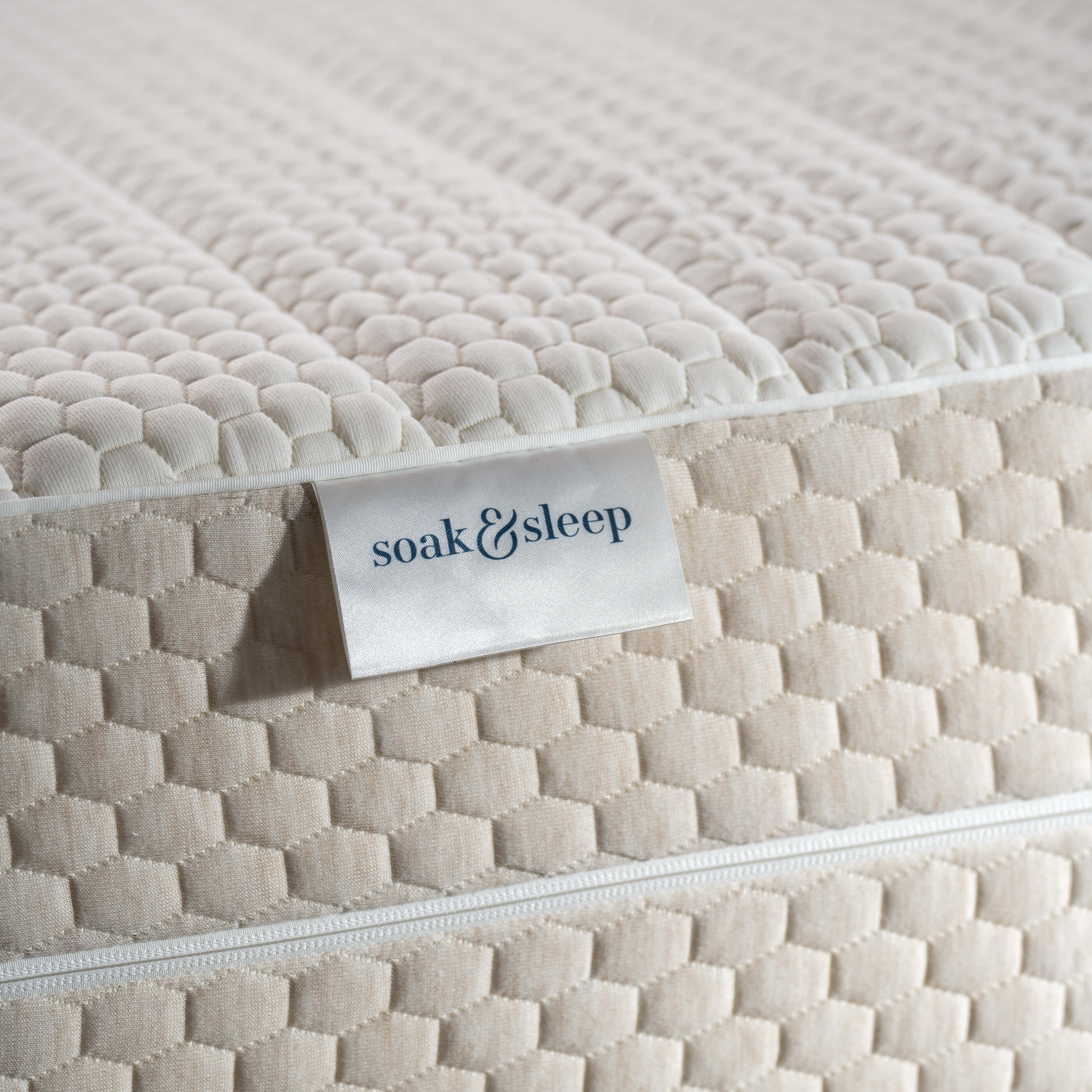 Zoned Hybrid Deep Memory Foam Mattress - Image 4